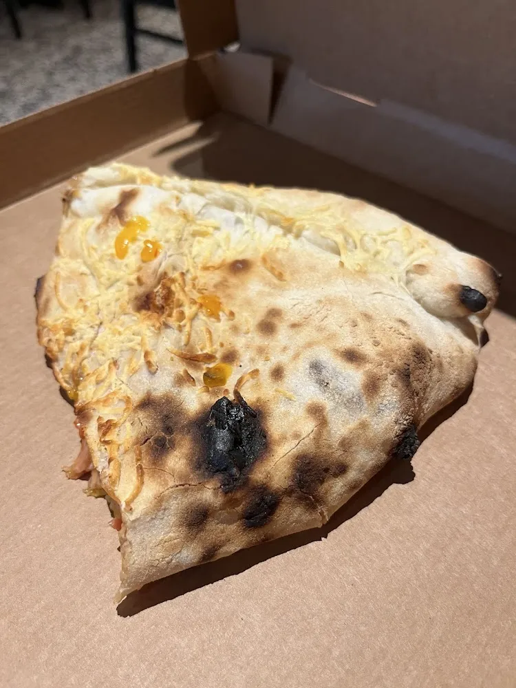 Pizza Calzone